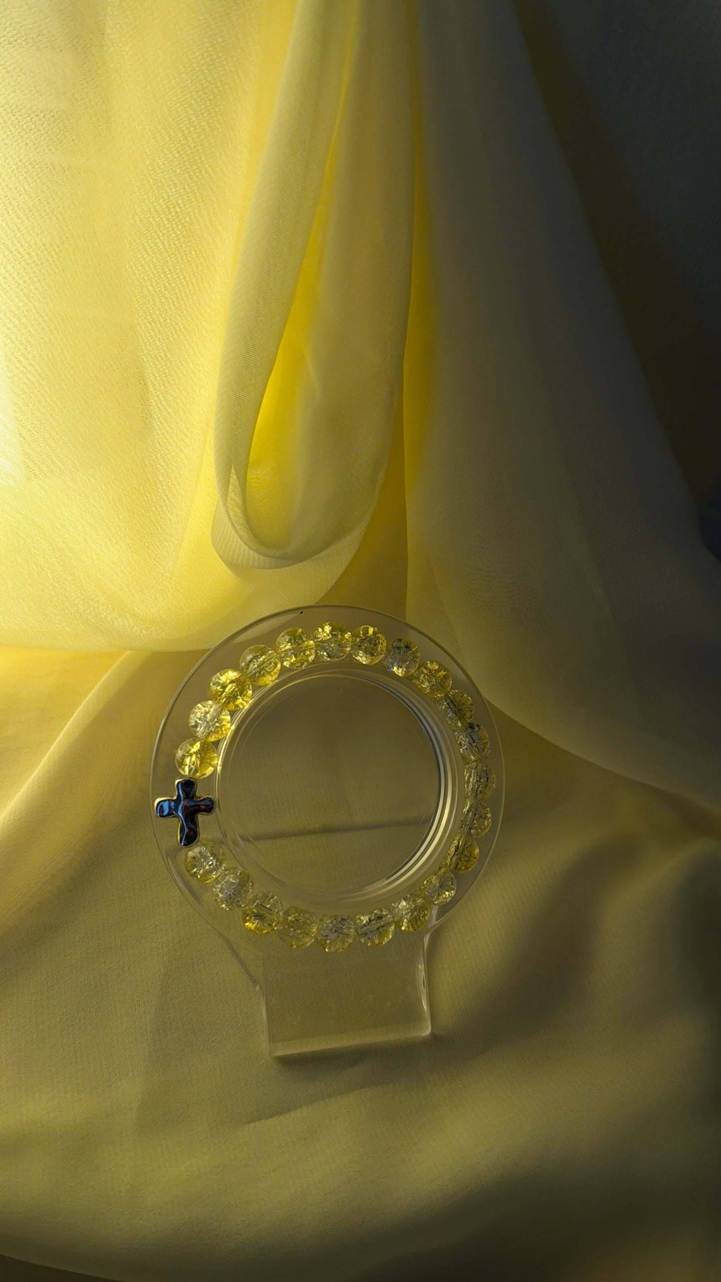 Radiant glass bead bracelet