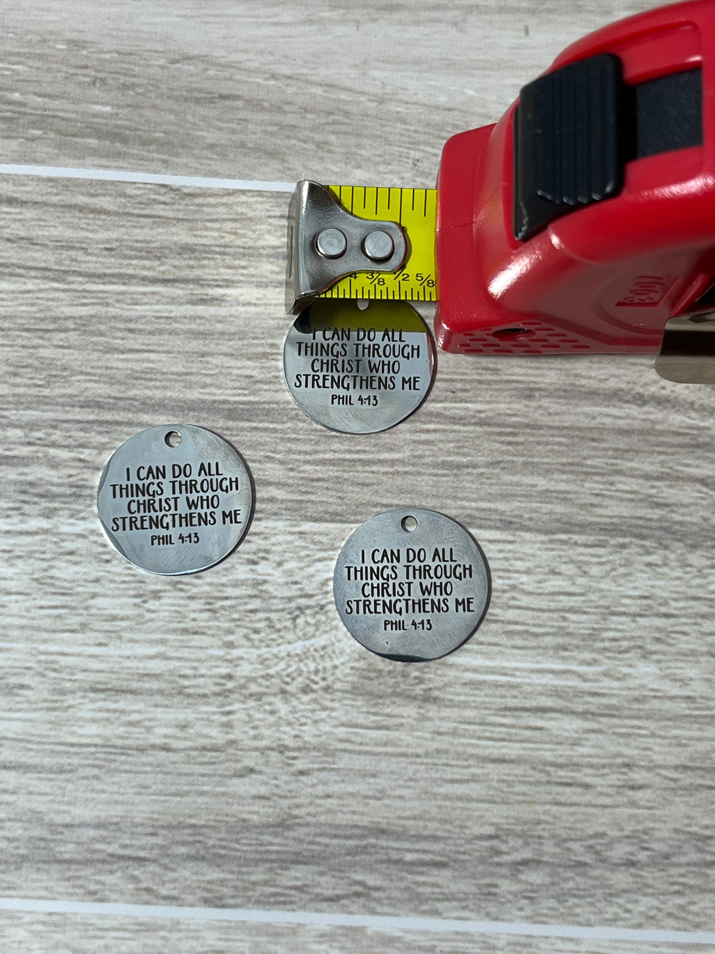 'Philippians 4:13' Scripture Charm