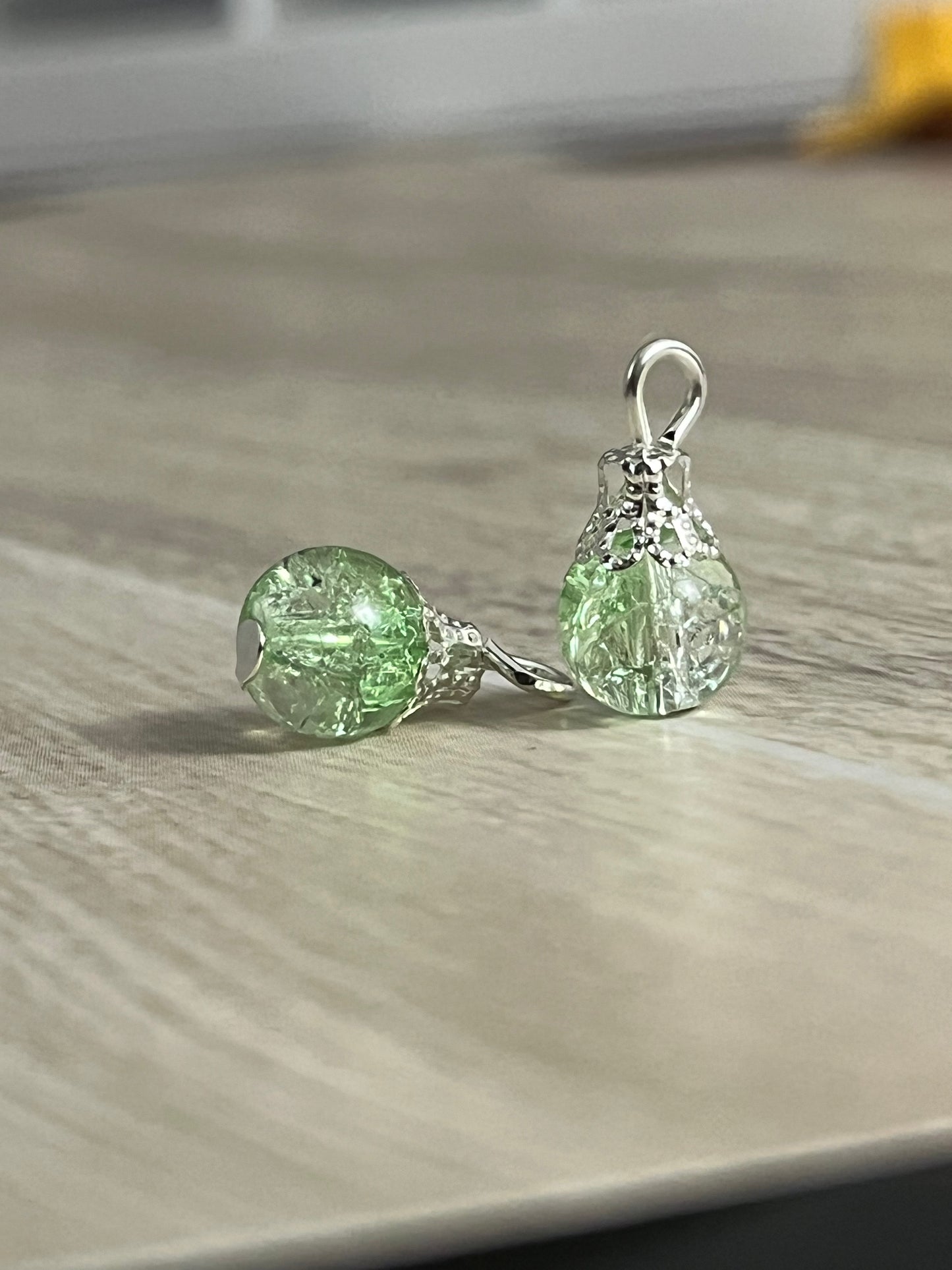 Minty Spark Dangle Bead