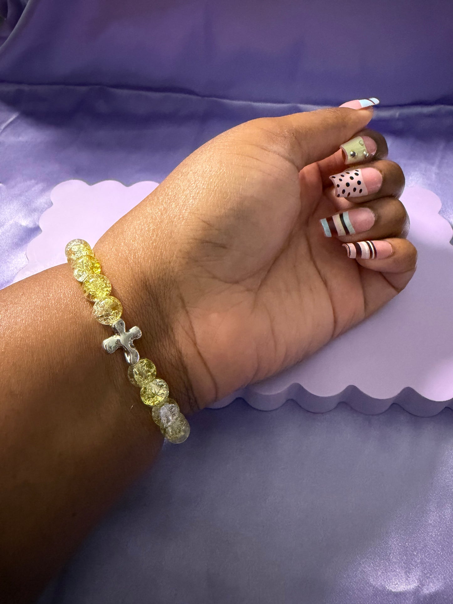 Radiant glass bead bracelet