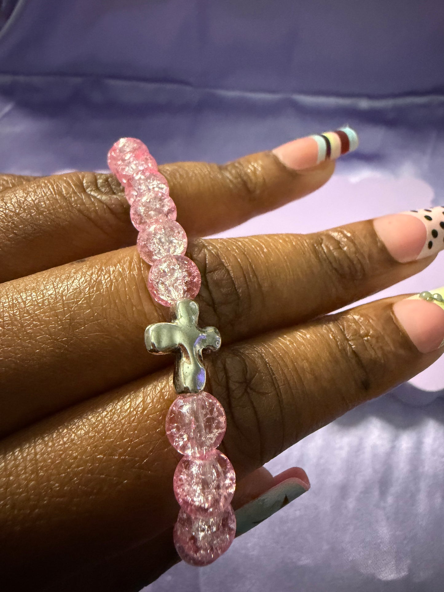 Courage glass bead bracelet
