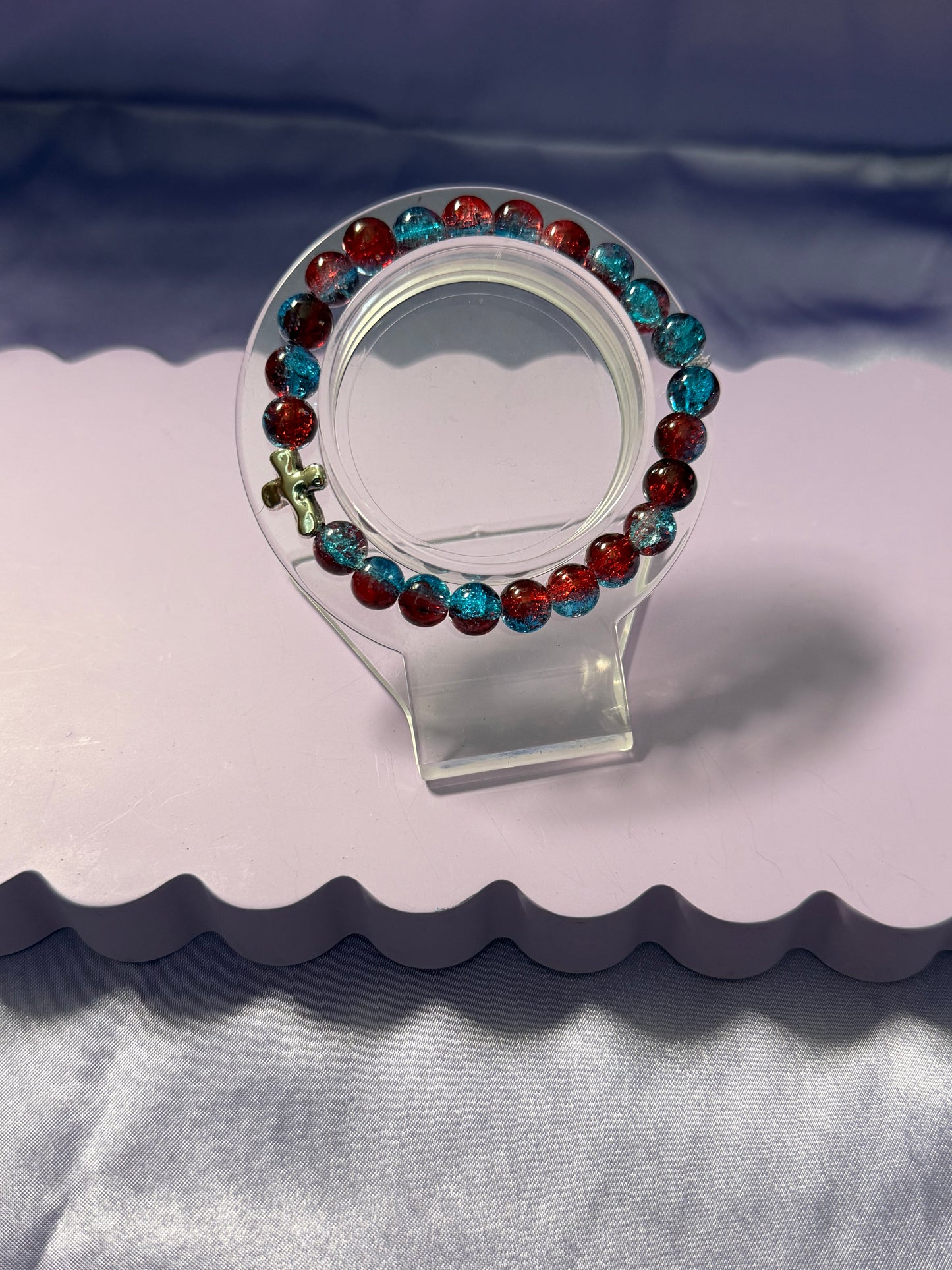 Unshaken glass bead bracelet