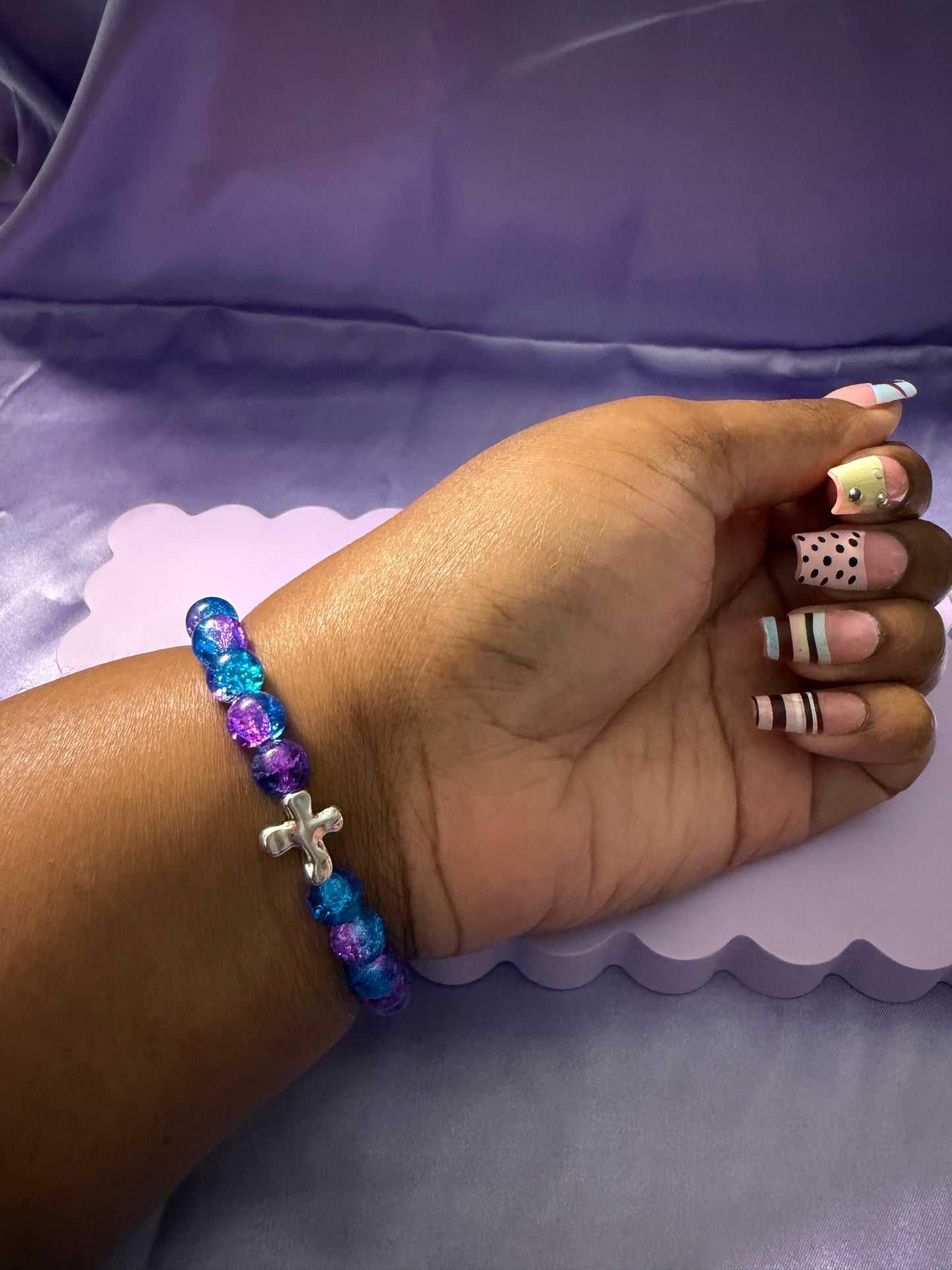 Wonder glass bead bracelet