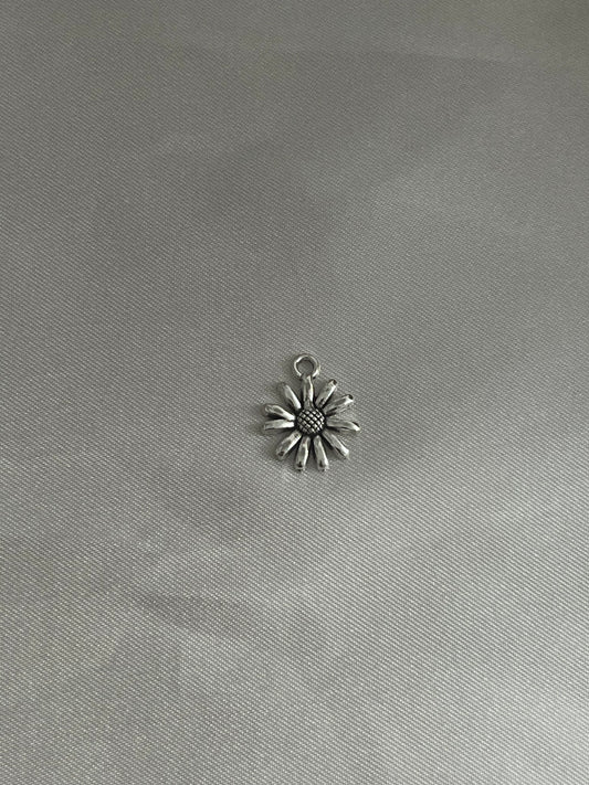 Golden Daisy Charm